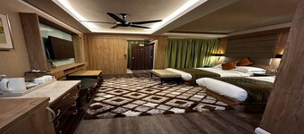 Sharila Island resort Bluestar