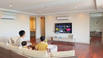 4 Bedroom Seaview Grand Room | Living area