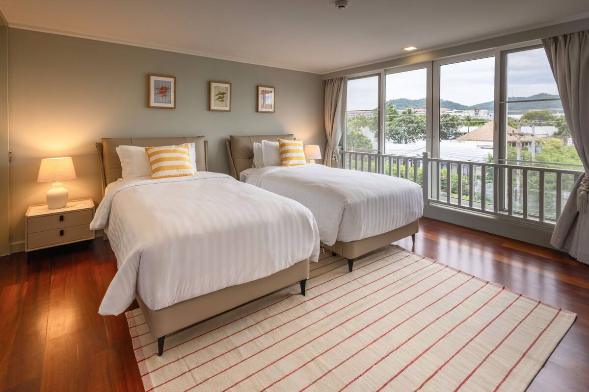 2 Bedroom Seaview Family Room | Ücretsiz kablosuz İnternet, çarşaf takımı 