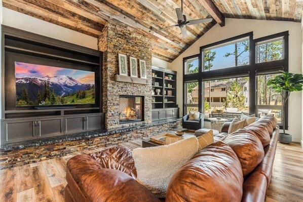 TV, fireplace, table tennis