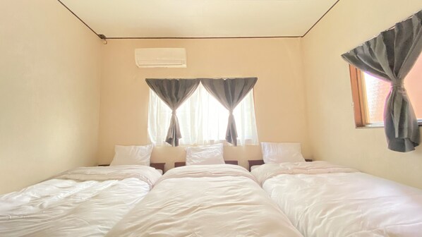 6 Schlafzimmer, Schreibtisch, Bügeleisen/Bügelbrett, kostenloses WLAN