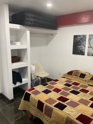 1 bedroom, WiFi, bed sheets