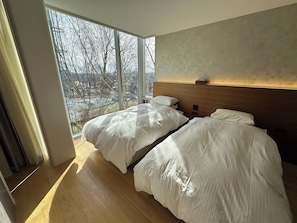 3 bedrooms, free WiFi, bed sheets