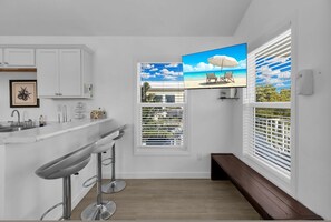 Interior - Charming 2-bedroom house in Marathon with pool (Marathon)