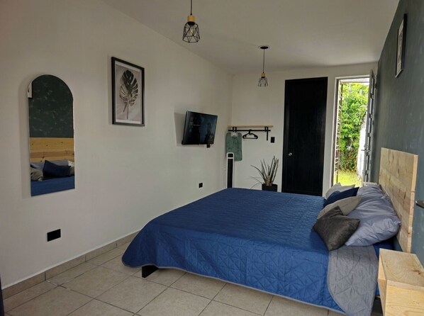 2 bedrooms, WiFi, bed sheets