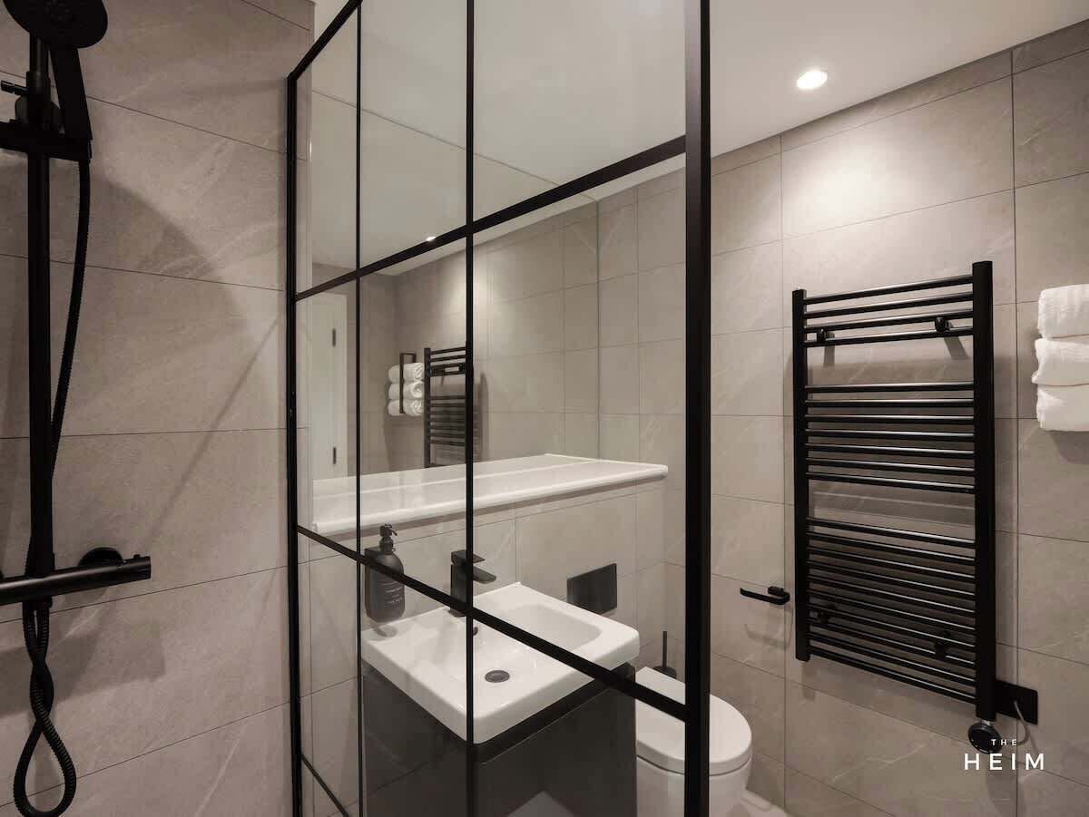 Shower, hair dryer, shampoo