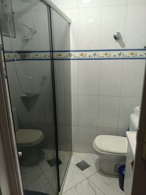 トイレットペーパー