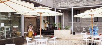 WeFlow Youth Hostel - Shanghai People's Square Jing'an Joy City