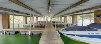 Bring Your Boat! Greers Ferry Lake Home w/ Slip
