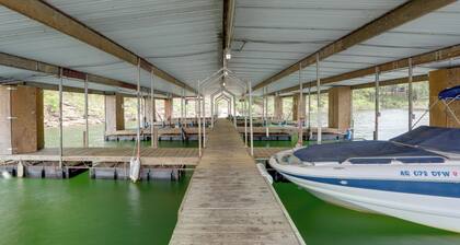 Bring Your Boat! Greers Ferry Lake Home w/ Slip