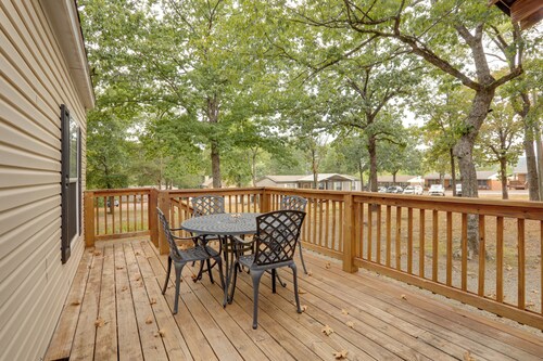 Greers Ferry Lake Access: Cabin w/ Boat Slip!