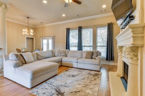 Fernseher, Kamin, Videospiele