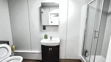 Hair dryer, towels