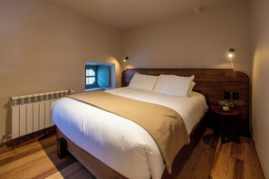 Superior Double Room, Courtyard View | In-room safe, free WiFi