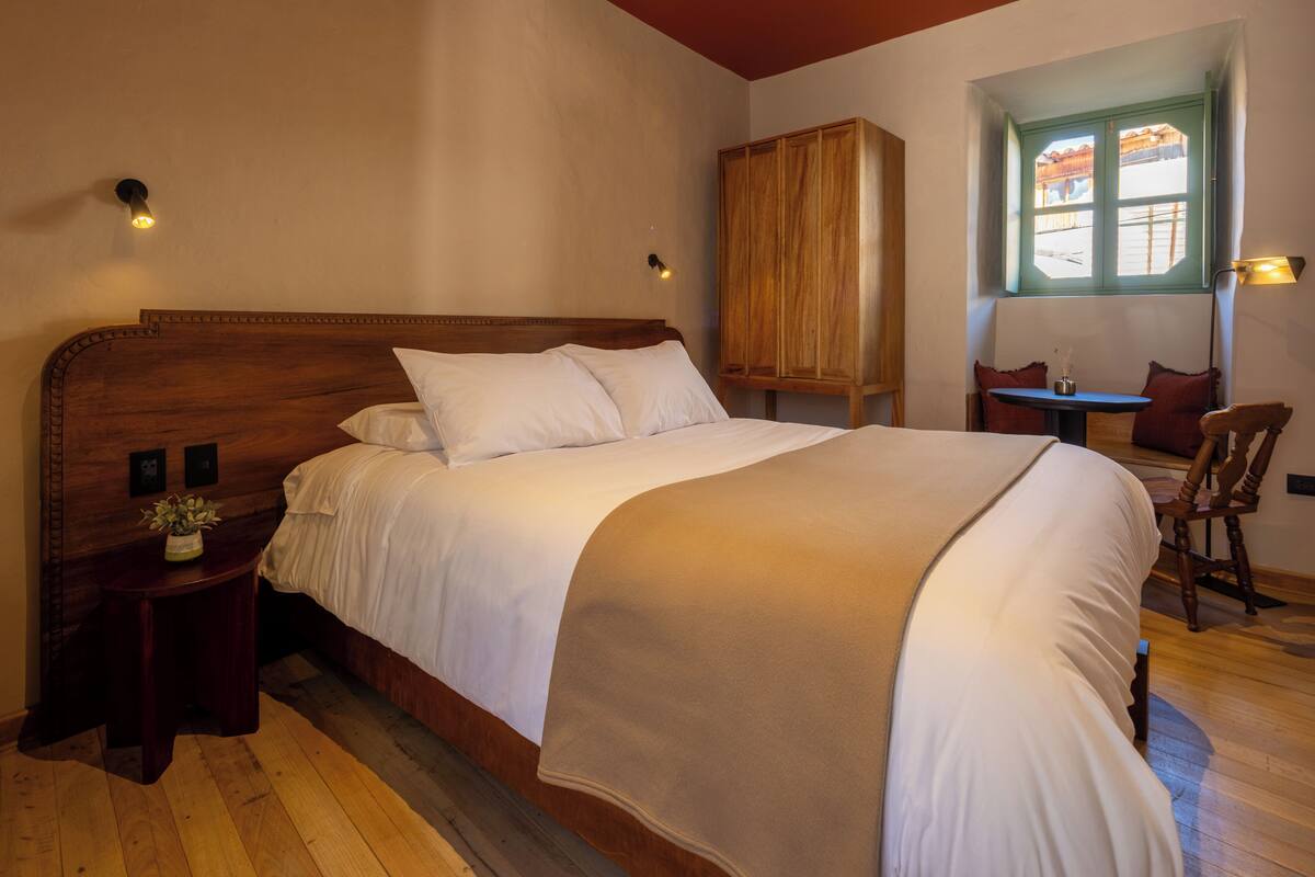 Comfort Double Room, Courtyard View | In-room safe, free WiFi