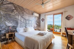 6 bedrooms, desk, iron/ironing board, WiFi - Villa Castille – Pool and Sea View in Lumio, Balagne (LUMIO)