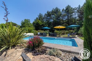 Piscine extérieure, piscine chauffée