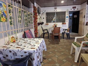 Apartamento, 1 habitación, balcón | Comedor