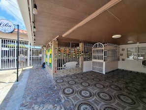 Appartement, 1 chambre, balcon | Enceinte de l’hébergement