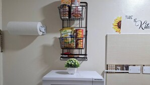 Apartment, 1 Bedroom, Balcony | Interior