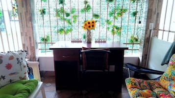 Apartamento, 1 habitación, balcón | Sala de estar