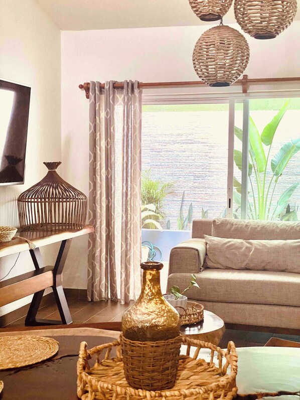 Casa, 4 habitaciones, balcón | Sala de estar