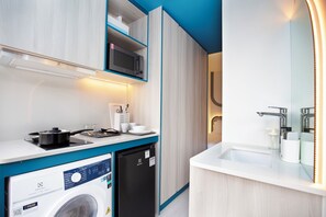 Superior Twin Room | Private kitchen