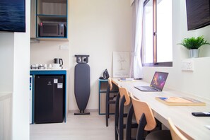 Quadruple Room | In-room safe, desk, blackout drapes, iron/ironing board