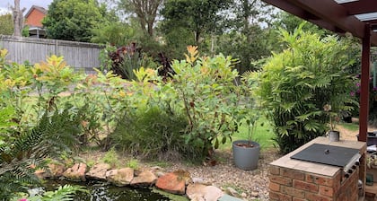 Modern Stylish Getaway with Stunning garden view Granny Flat in MC 2079
