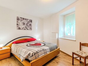 1 bedroom, internet