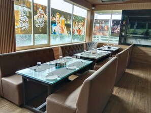 Restaurant - Hotel Shani - Punjabi Rasoi (Palampur)