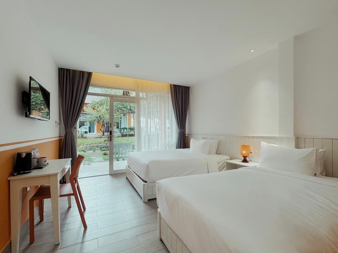 Basic Twin Room, Pool View | In-room safe, desk, free WiFi