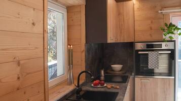 Forno, piano cottura, lavastoviglie