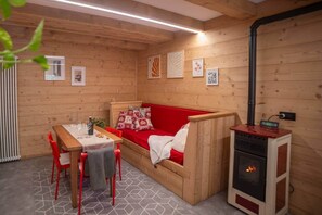 Dining - Corner of the Woods - Two-room apartment in Pila (Pila)