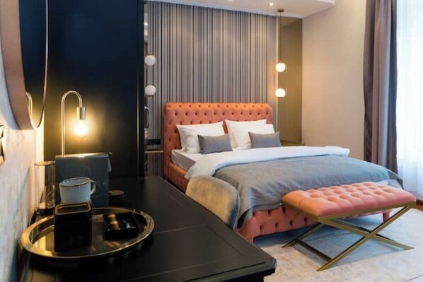 1 bedroom, iron/ironing board, Internet, bed sheets