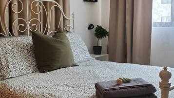 Apartment, 2 Bedrooms, Accessible, Smoking | 2 bedrooms