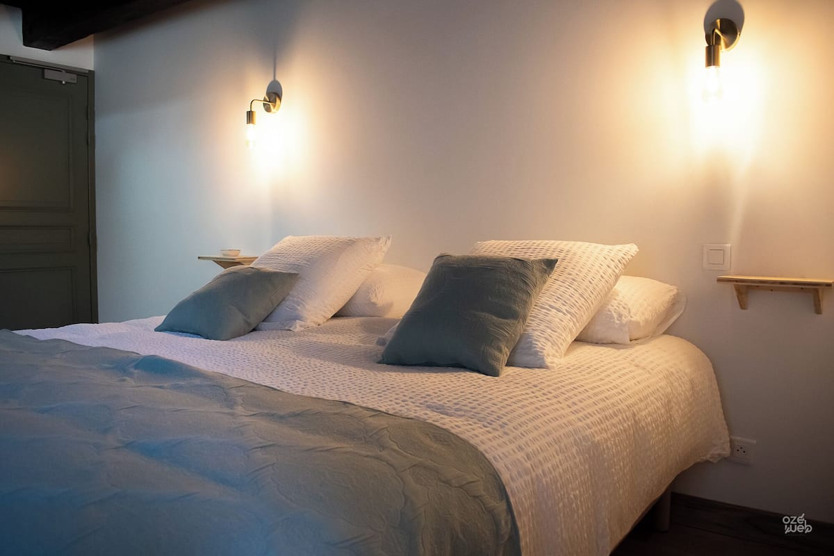 Family Studio Suite, Garden View