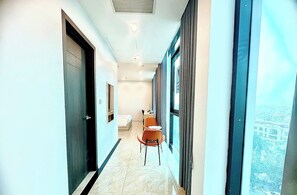 Superior Room | In-room safe, desk, laptop workspace, soundproofing - INFINITY HOTEL (Thai Binh)
