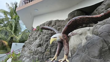 Wi-Fi gratis dan seprai linen