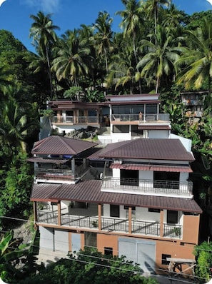 Apartment | Free WiFi, bed sheets