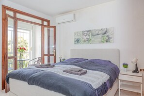 3 dormitorios, tabla de planchar con plancha, wifi y ropa de cama