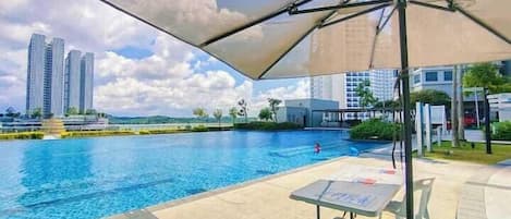 15 piscines extérieures