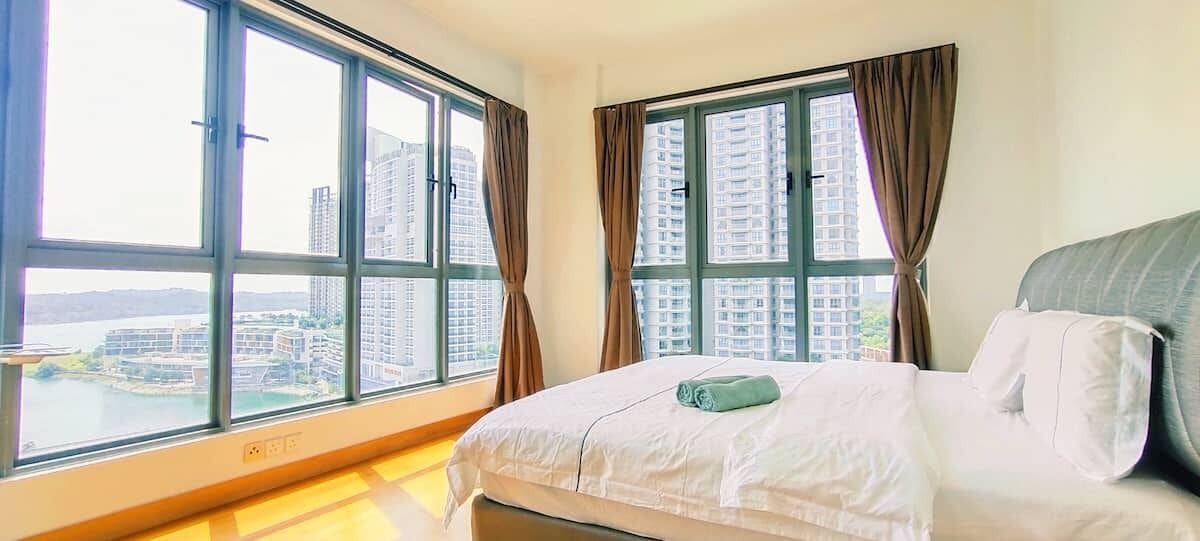 Apartamento básico, vista para a cidade | Ferros/tábuas de passar roupa, Wi-Fi de cortesia