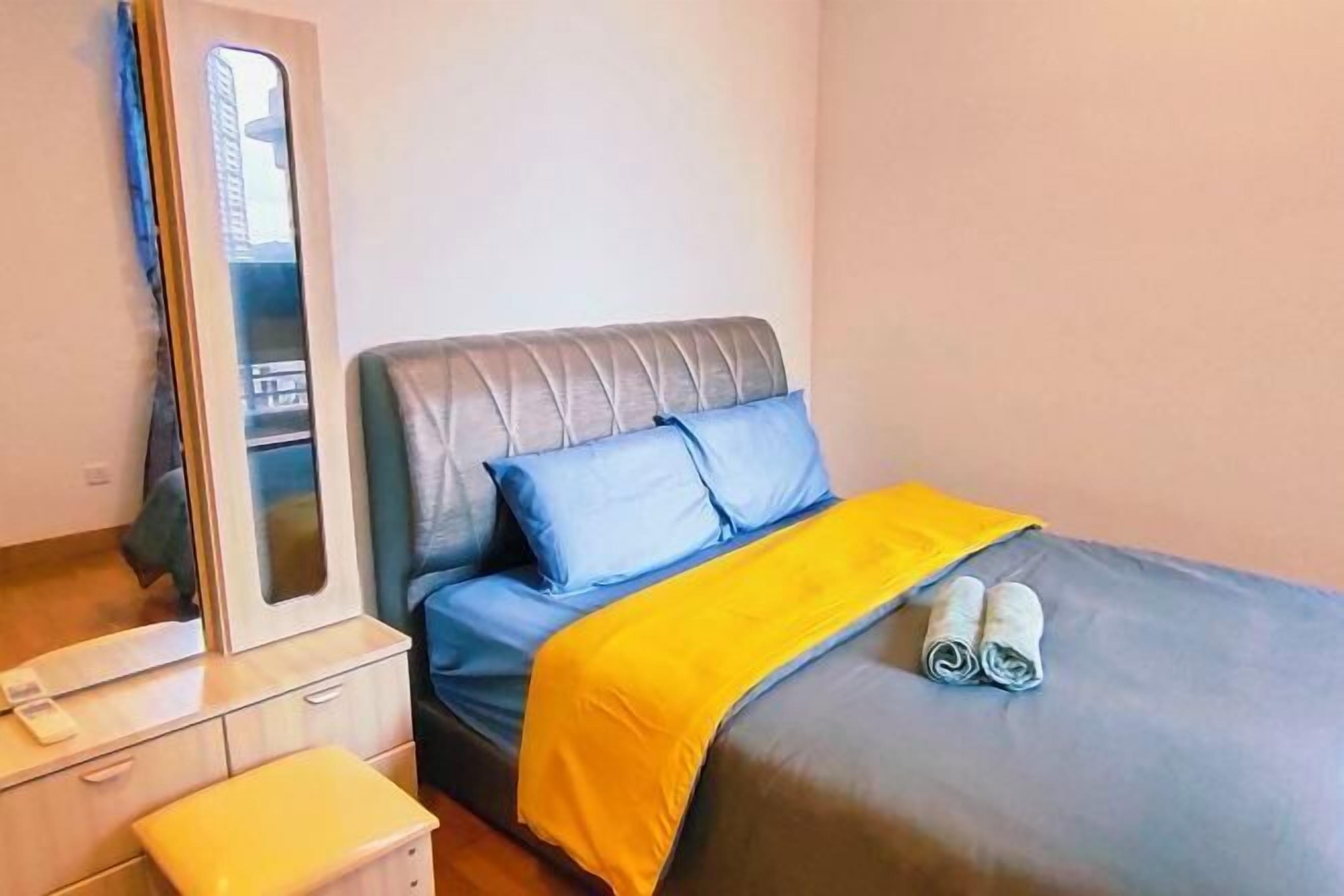 Iron/ironing board, free WiFi