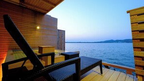 Twin Room, Lake View