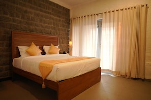 Mount View Elegant Suite with Sitout | Wi-Fi de cortesia