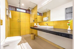 Garden View Pavilion with Sitout | Bathroom