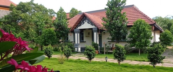 Fachada da propriedade