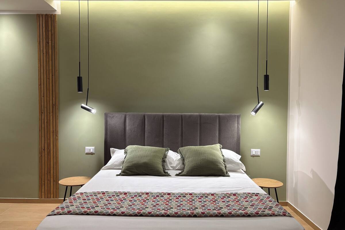 Deluxe Double Room, Balcony, Courtyard View