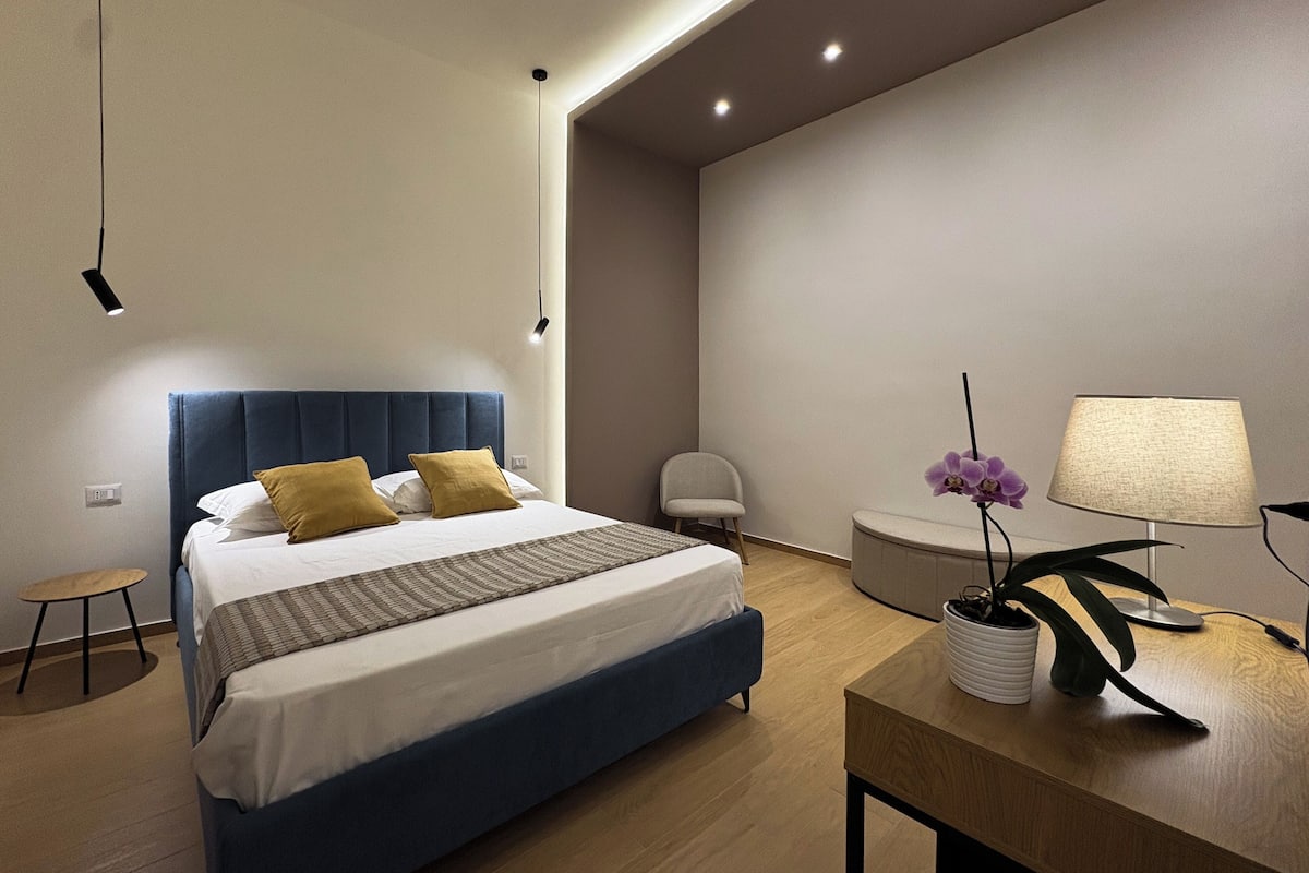 Habitación doble Deluxe, vista al patio | Wifi gratis